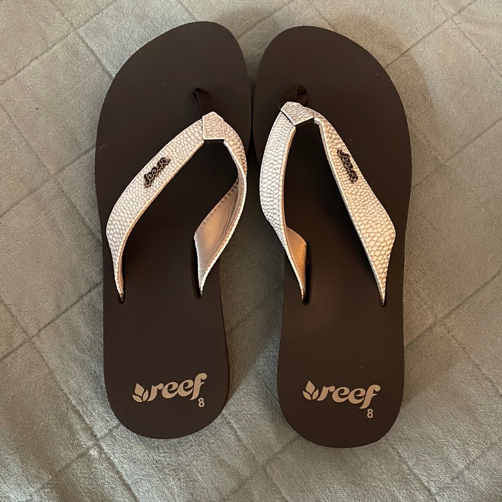 Reef flip flops